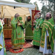 Престольный праздник в честь обретения мощей преподобного Сергия Радонежского