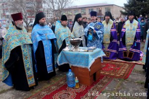 Освящение места под строительство храма.